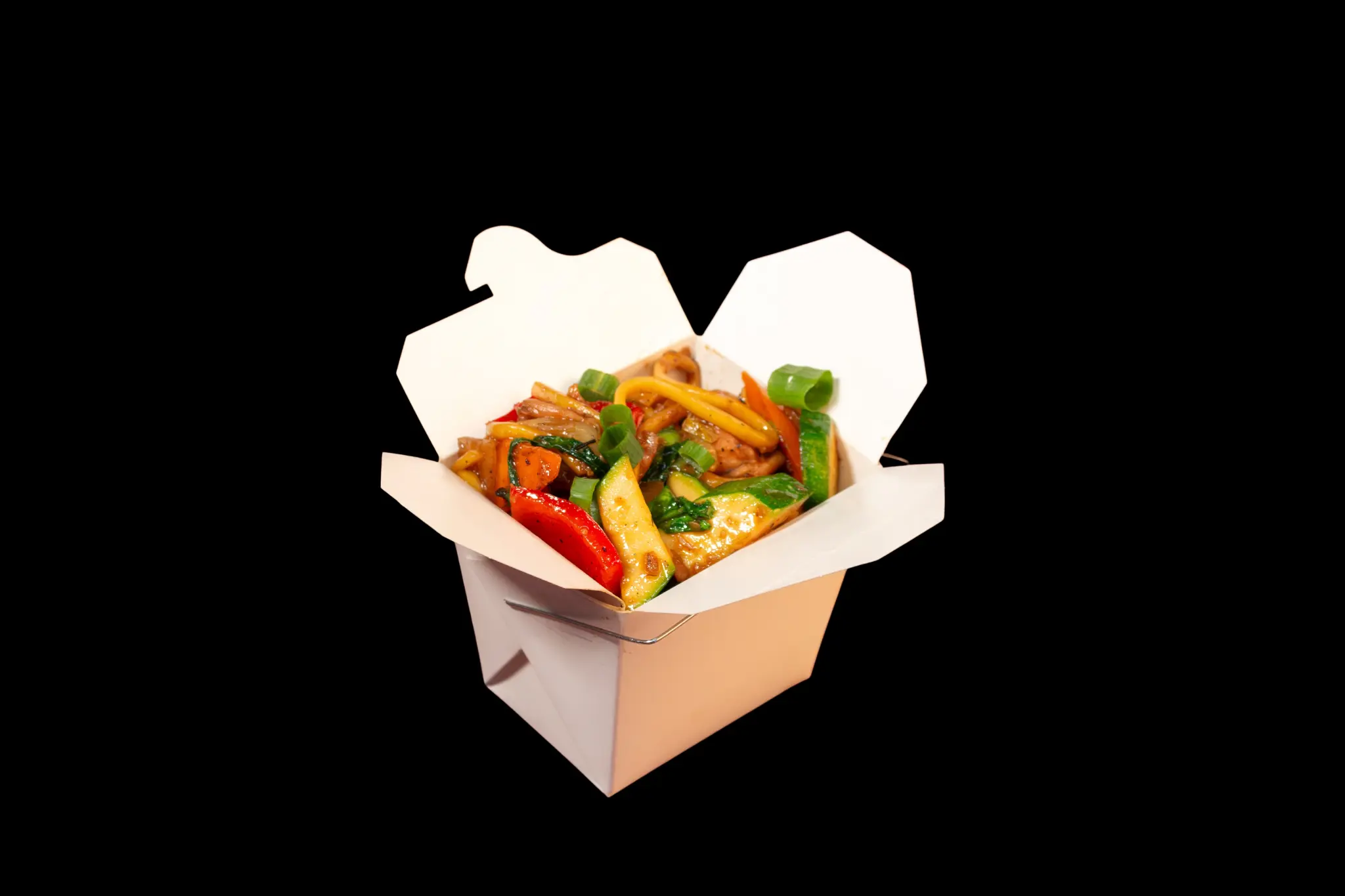 Flying Woks chicken stir fry in white takeaway meal box — sturdy eco-friendly catering packaging